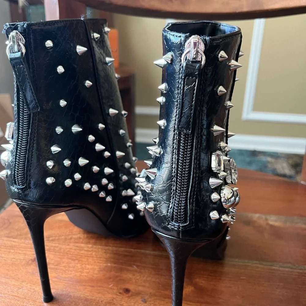 Steve Madden Viceroy Embellished Black Stiletto Heel Ankle Boots - Picture 9 of 12